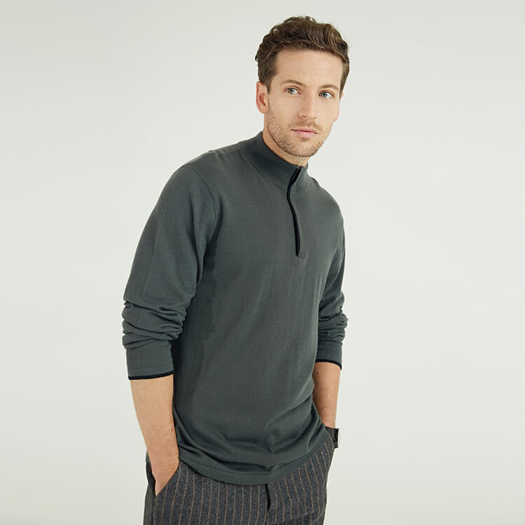 Maßgeschneiderter Pullover aus 100 % Wolle für Herren mit Viertelreißverschluss